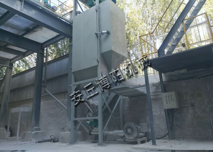 工業(yè)鹽噸袋拆包機(jī)為什么能均勻下料？