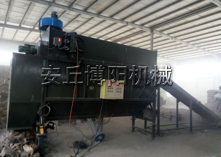 安丘博陽機械的水泥自動拆袋機為什么這么厲害？