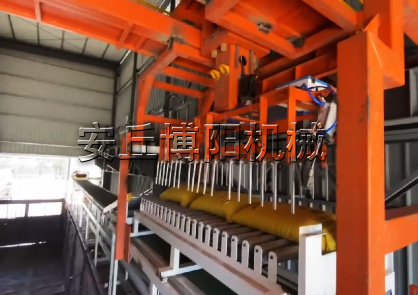 關(guān)于工業(yè)萘自動(dòng)裝車機(jī)的具體優(yōu)勢(shì)有哪些？