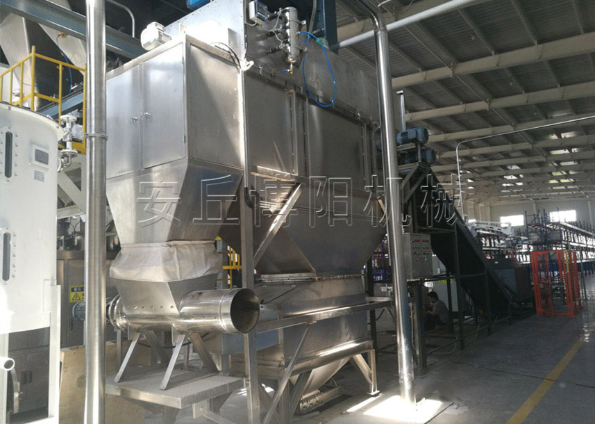 25kg純堿自動拆袋機(jī) 堿粉自動拆包機(jī)使用優(yōu)勢